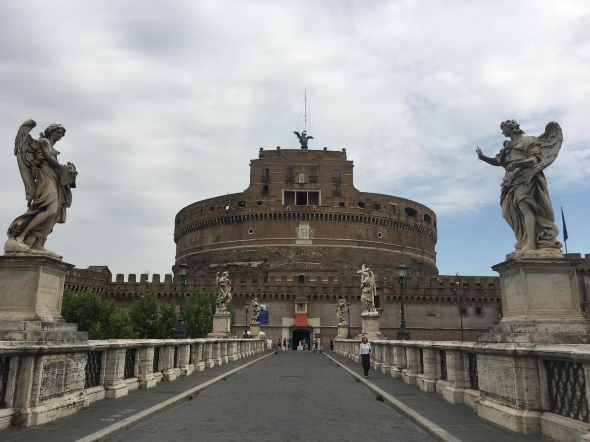 Appartamento Nel Centro Storico. Rome Luaran gambar